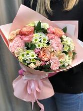 Букет нежные объятья в Макариху Букет цветов из: Гвоздики, Розы и Хризантемы в Макариху