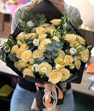 Букет цветов из:  Розы и Лизиантусы #REPLACE_PRED# Макариху